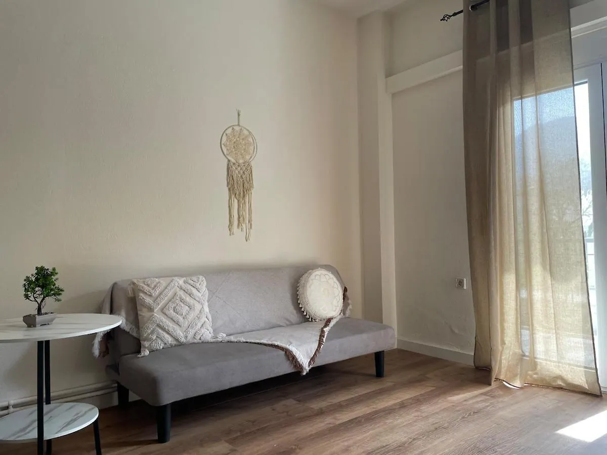 Anastasias Holiday House ستافروس