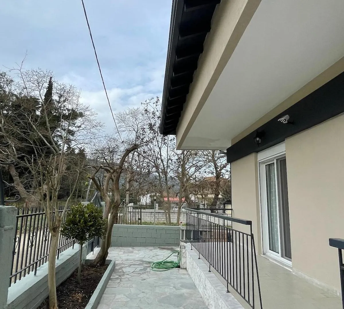Anastasias Holiday House ستافروس 0*,  اليونان